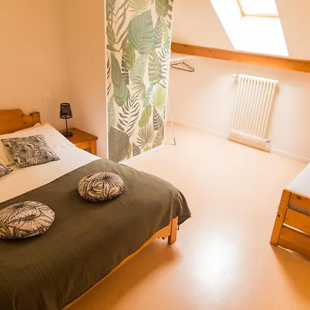 Aparthotel De *