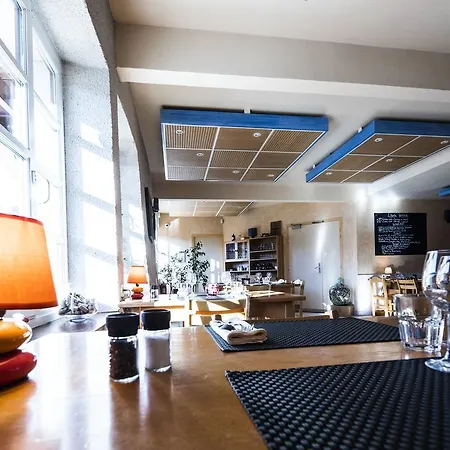 Aparthotel De *